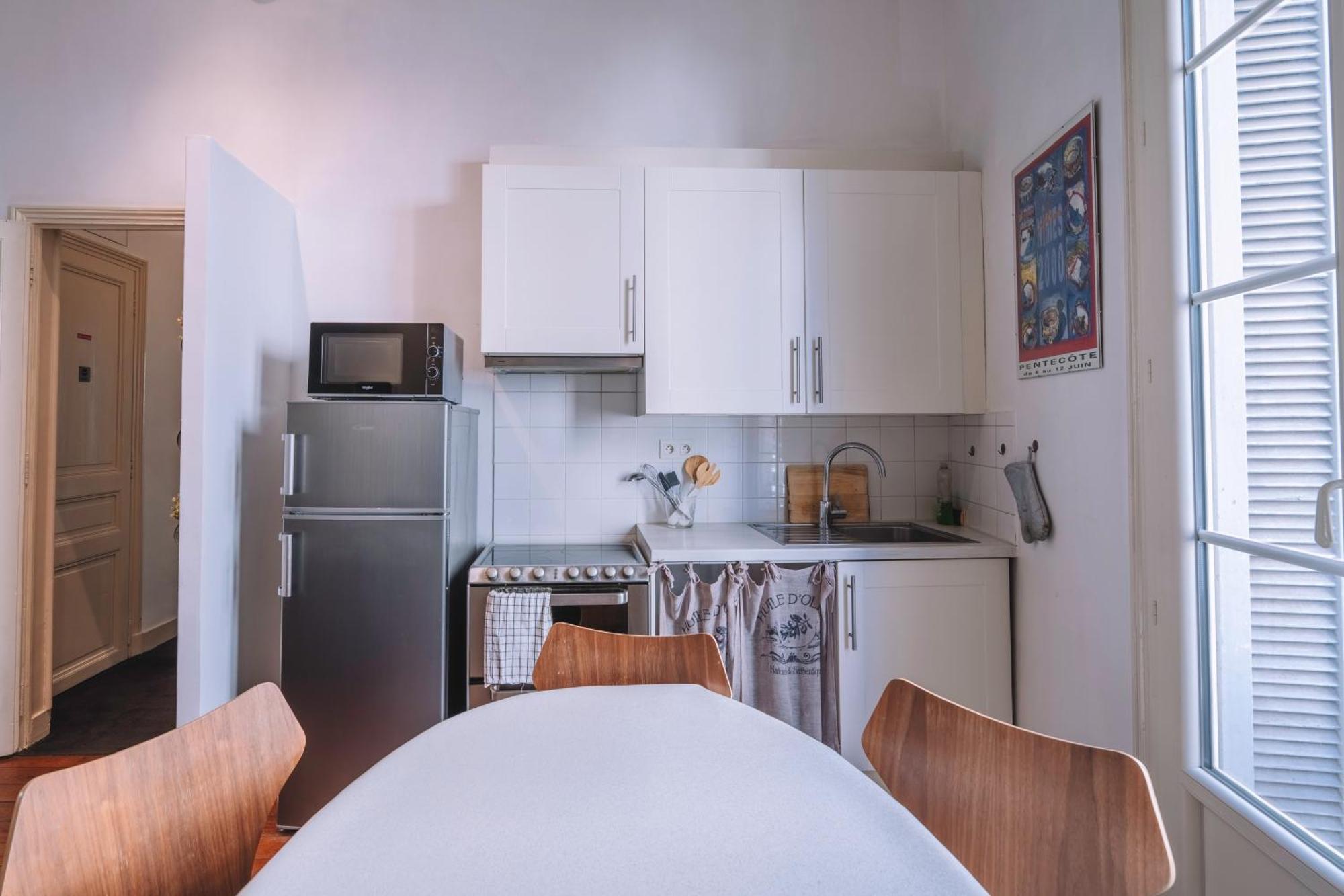 Demeure & Confort Nimes Exterior foto